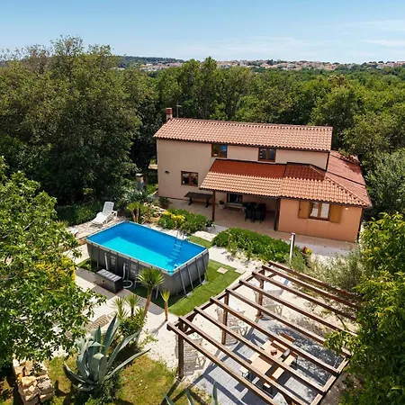 Hébergement de vacances Palera 1 Ližnjan